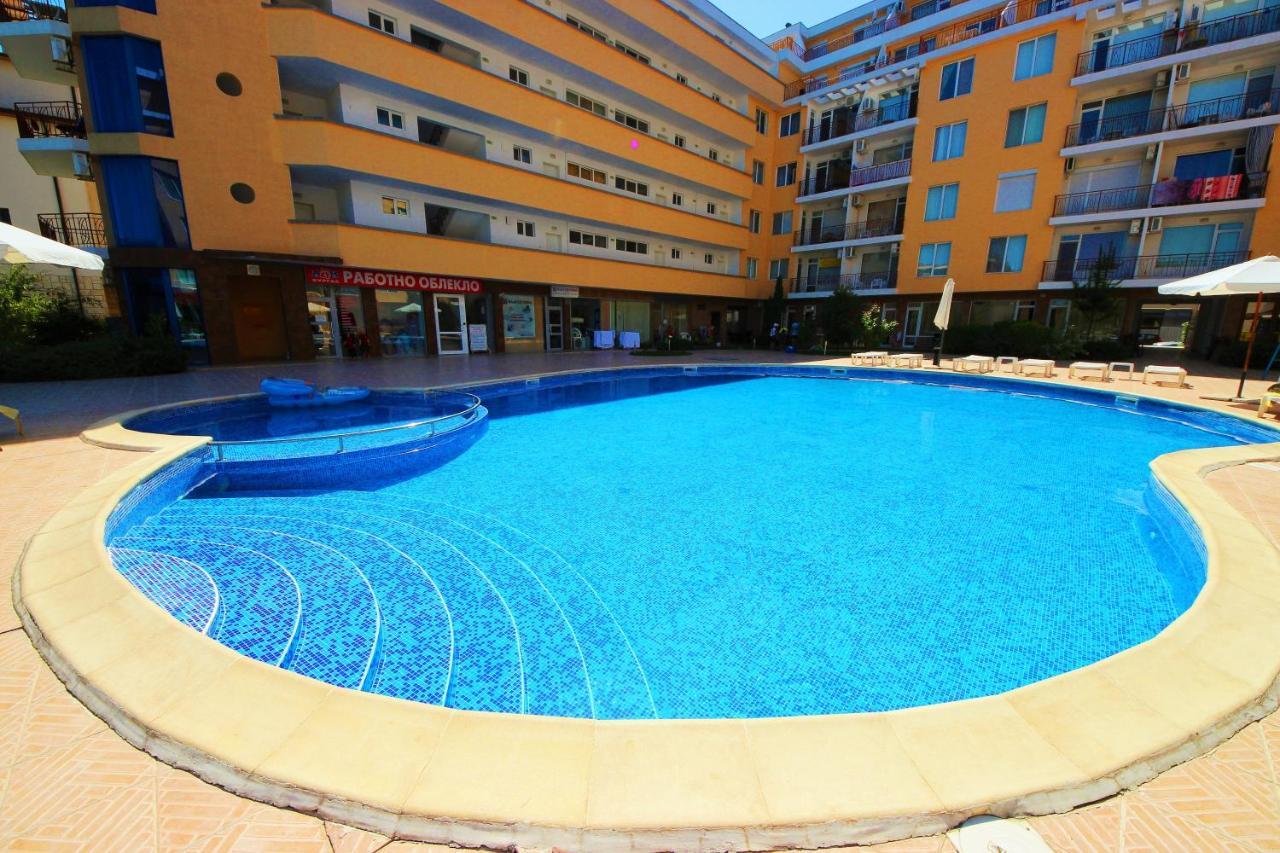 Sunny Day 1 - Menada Apartments Sunny Beach Eksteriør billede