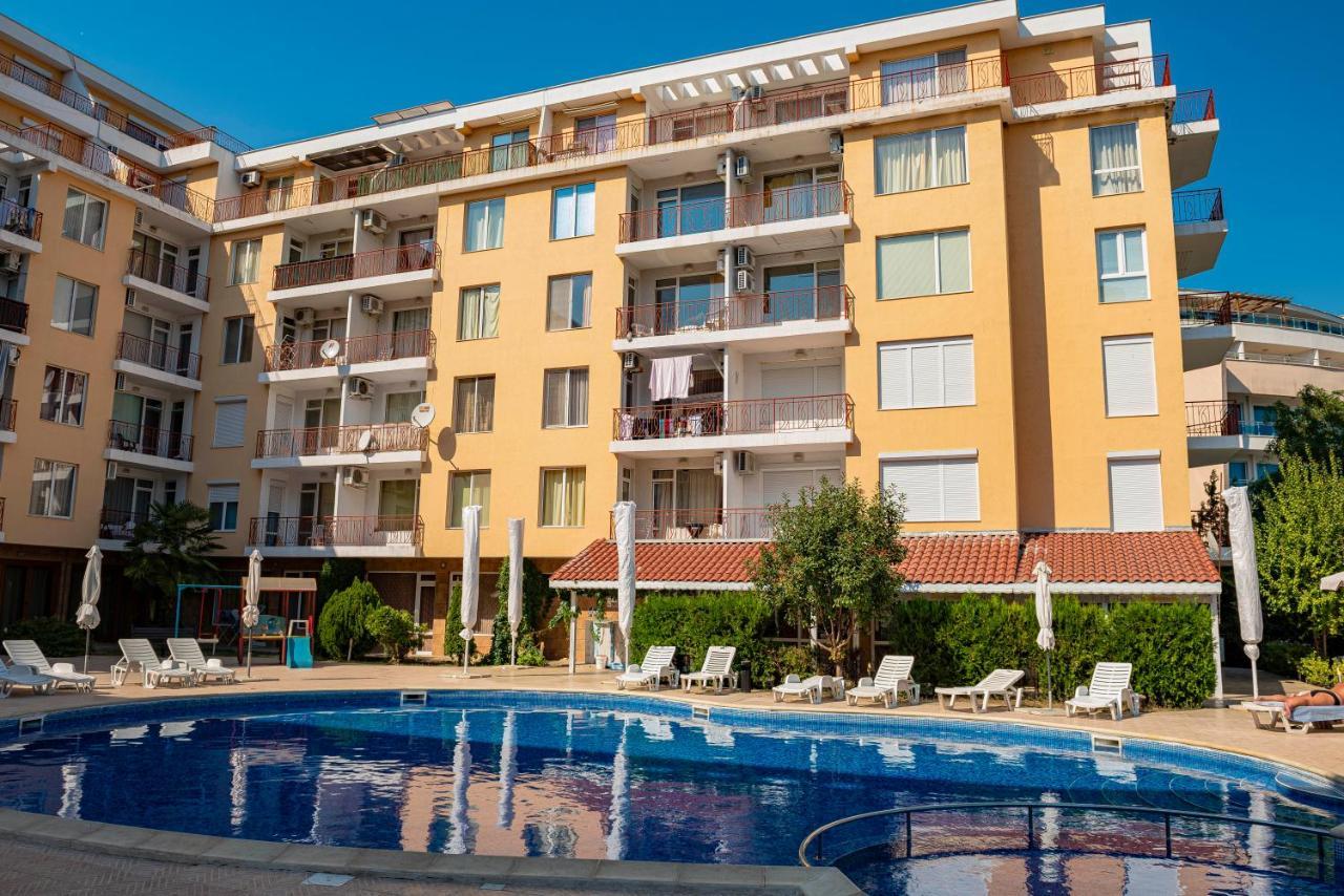 Sunny Day 1 - Menada Apartments Sunny Beach Eksteriør billede