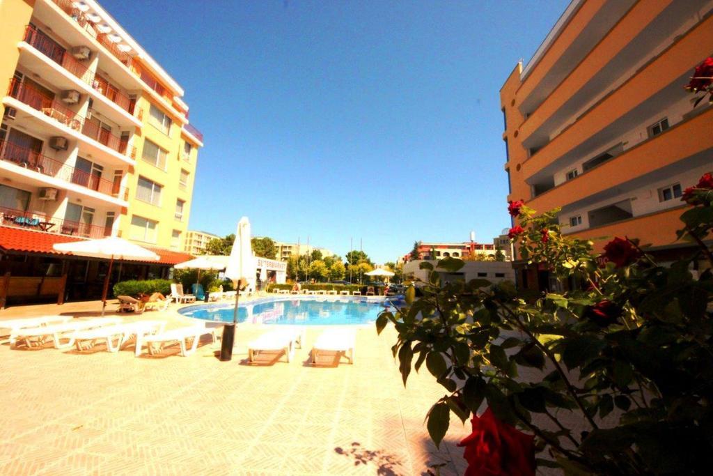 Sunny Day 1 - Menada Apartments Sunny Beach Værelse billede